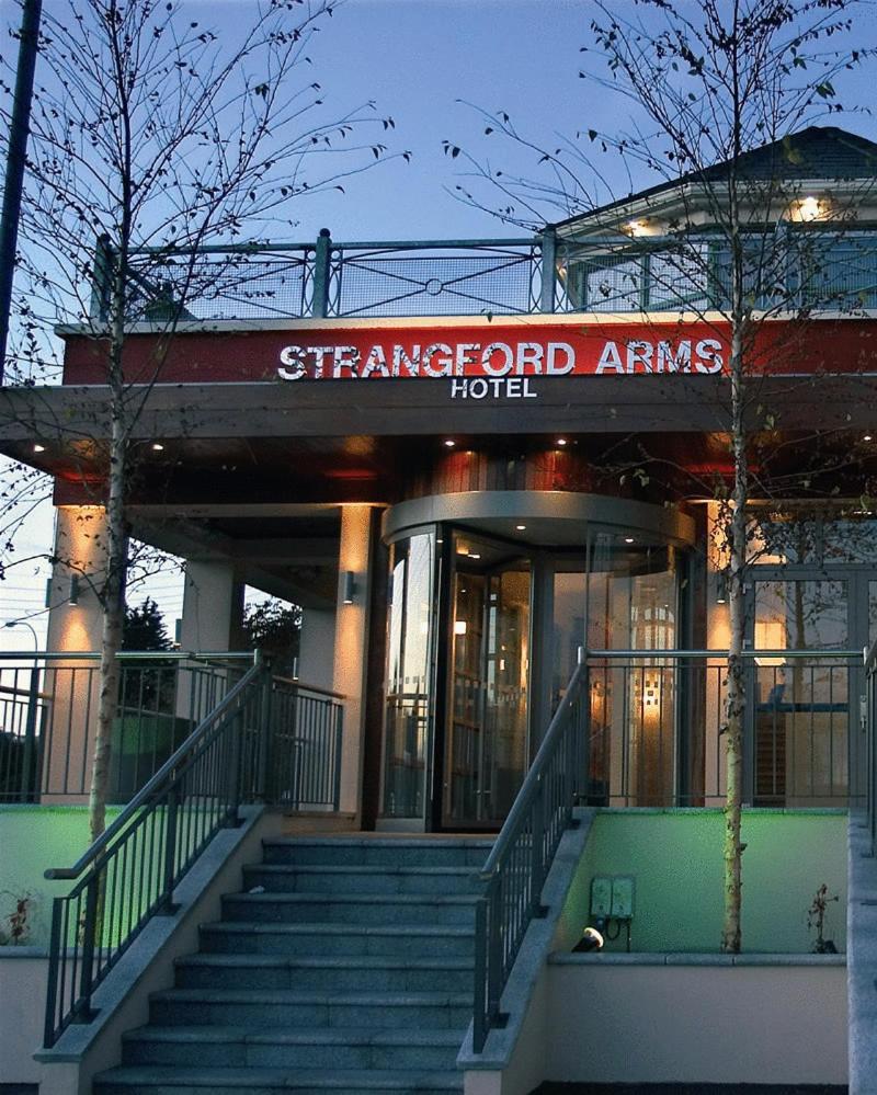 Strangford Arms Hotel Newtownards Zewnętrze zdjęcie
