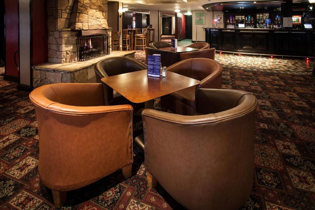 Strangford Arms Hotel Newtownards Zewnętrze zdjęcie