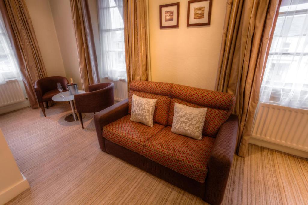 Strangford Arms Hotel Newtownards Zewnętrze zdjęcie