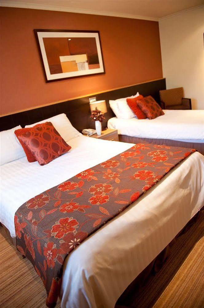 Strangford Arms Hotel Newtownards Zewnętrze zdjęcie