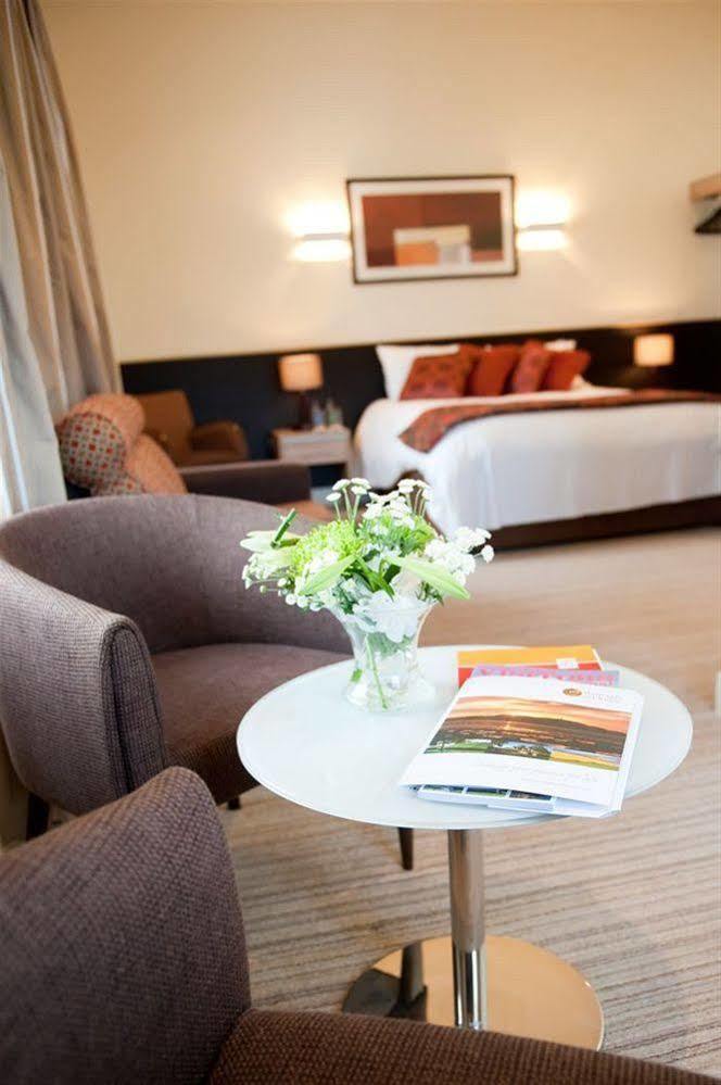 Strangford Arms Hotel Newtownards Zewnętrze zdjęcie
